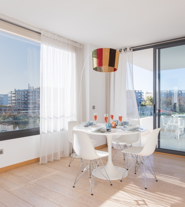 Resa Estates Ibiza for sale te koop apartment views Botafoch Talamanca dining 5.jpg